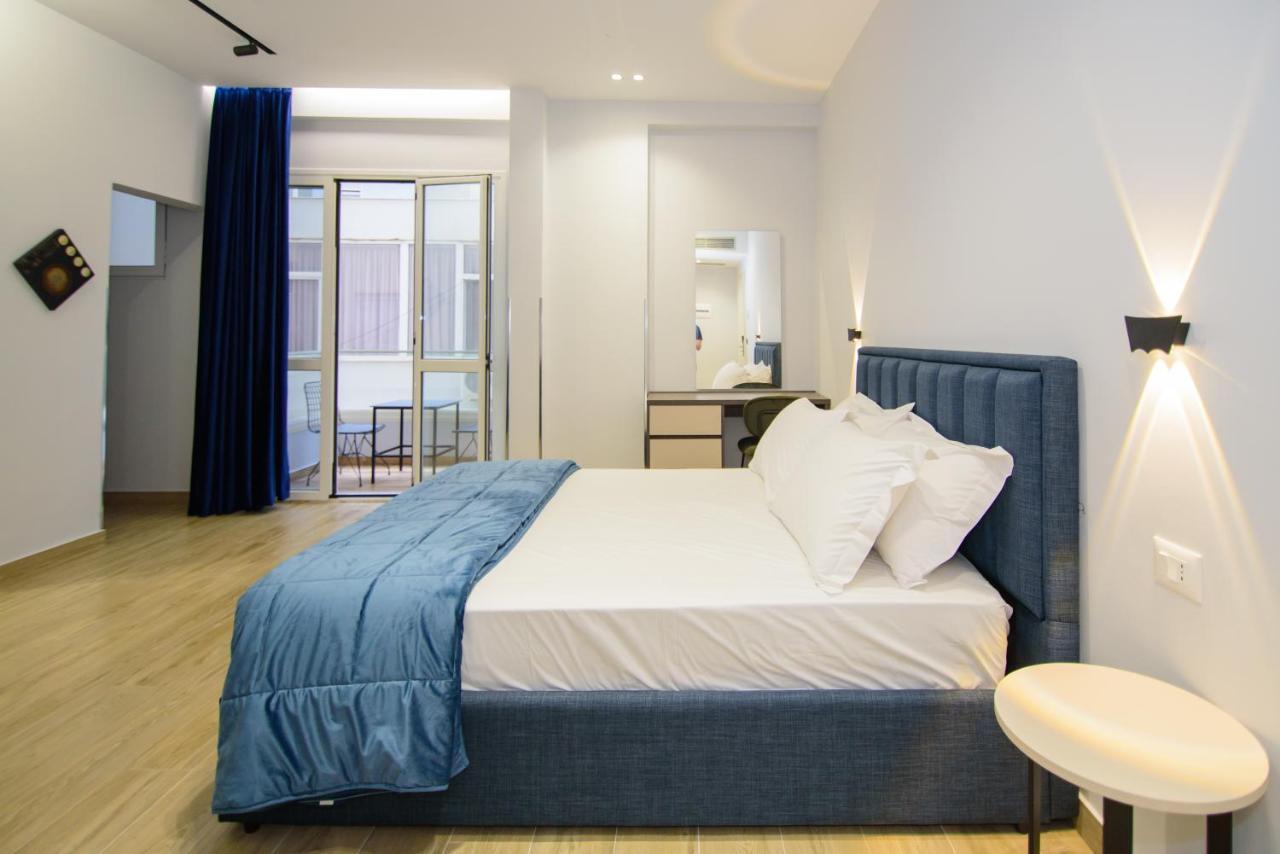 Vlorë Palm Side Hotel מראה חיצוני תמונה