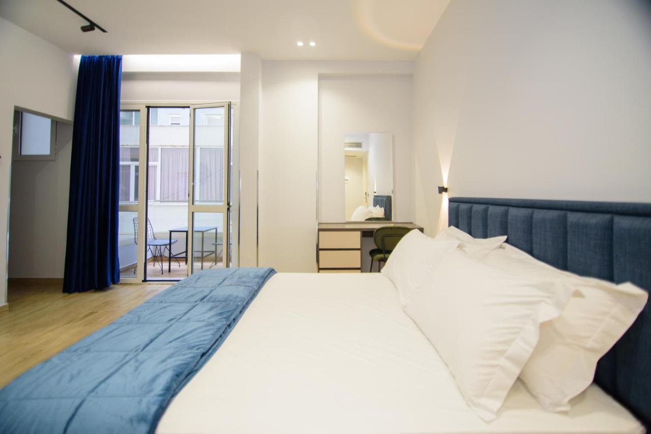 Vlorë Palm Side Hotel מראה חיצוני תמונה