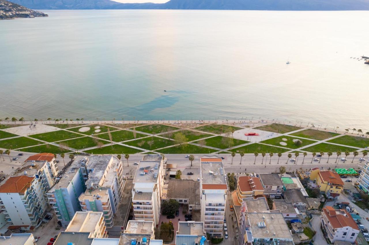 Vlorë Palm Side Hotel מראה חיצוני תמונה