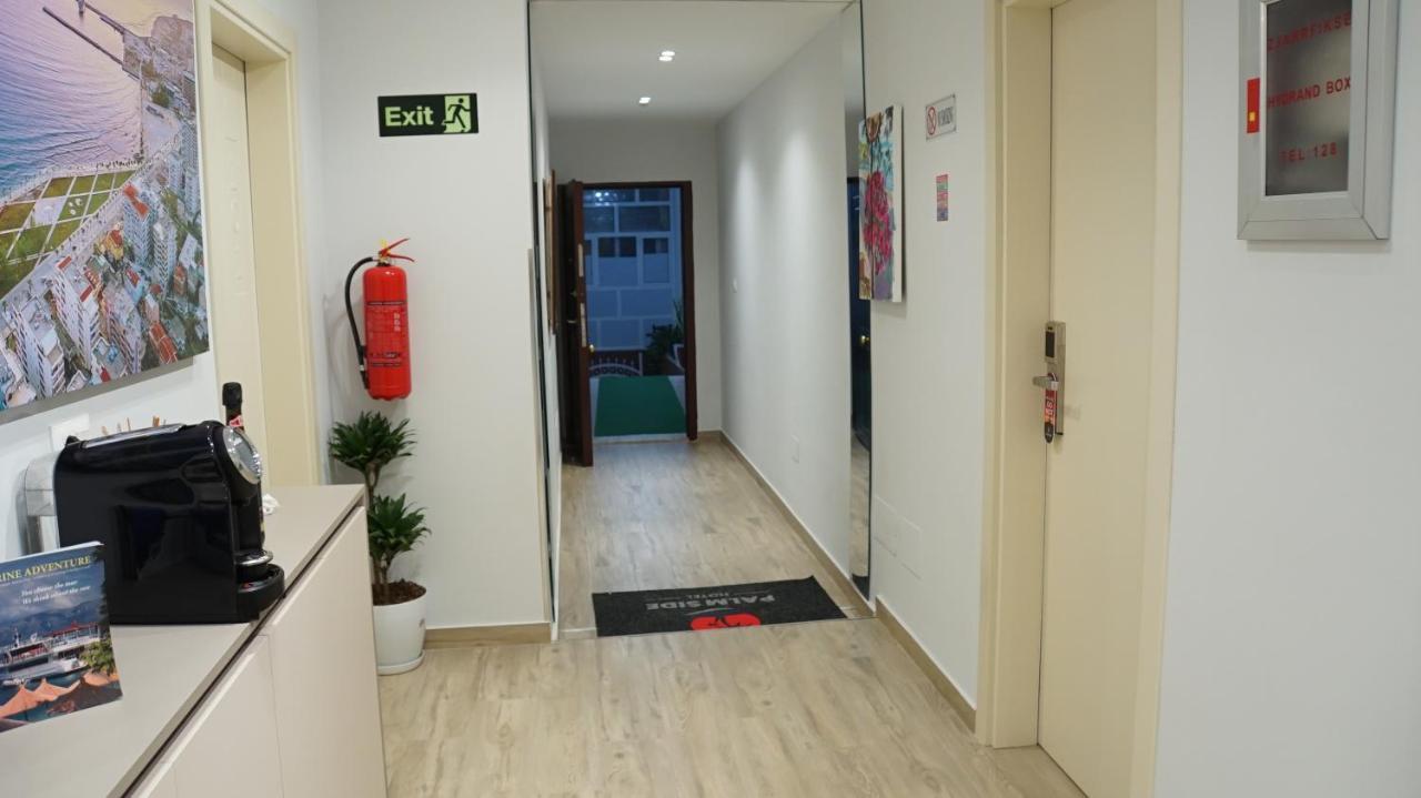 Vlorë Palm Side Hotel מראה חיצוני תמונה