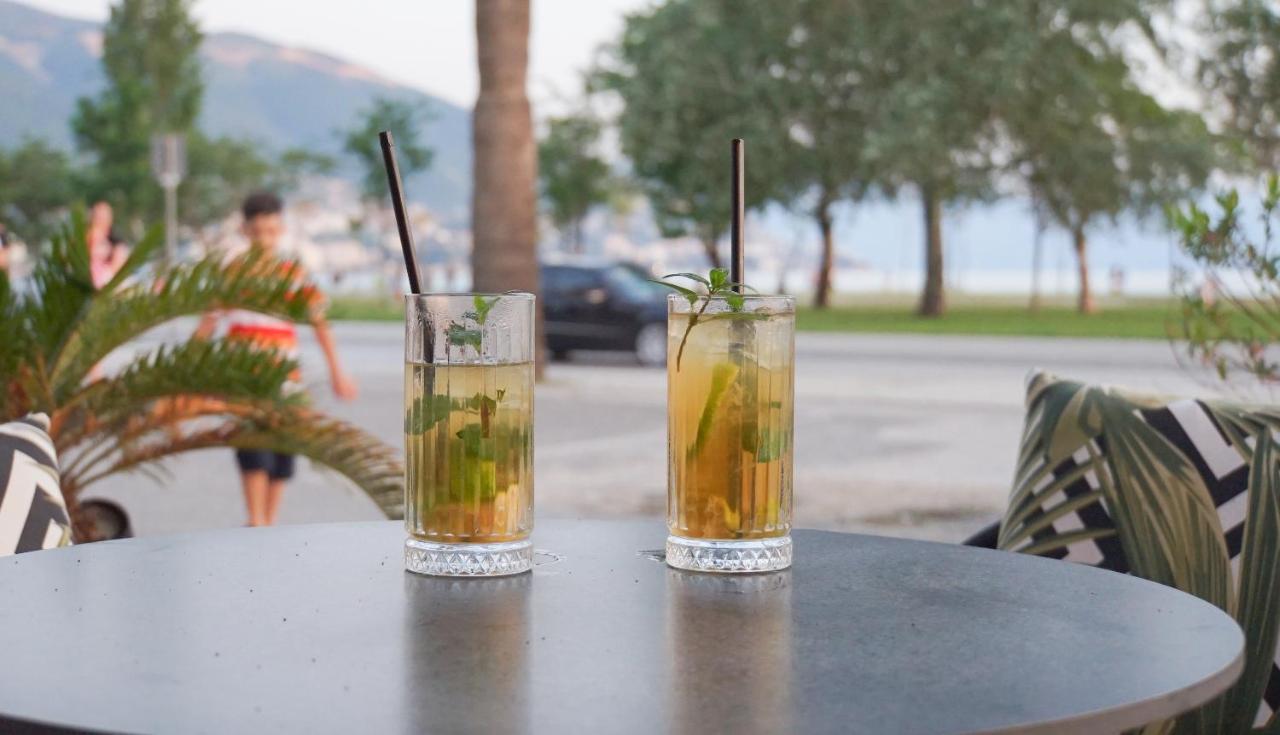 Vlorë Palm Side Hotel מראה חיצוני תמונה