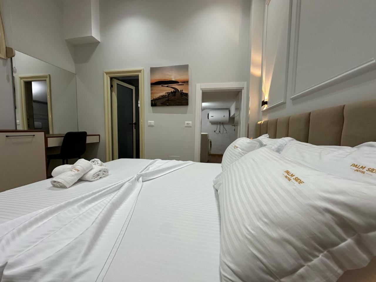 Vlorë Palm Side Hotel מראה חיצוני תמונה